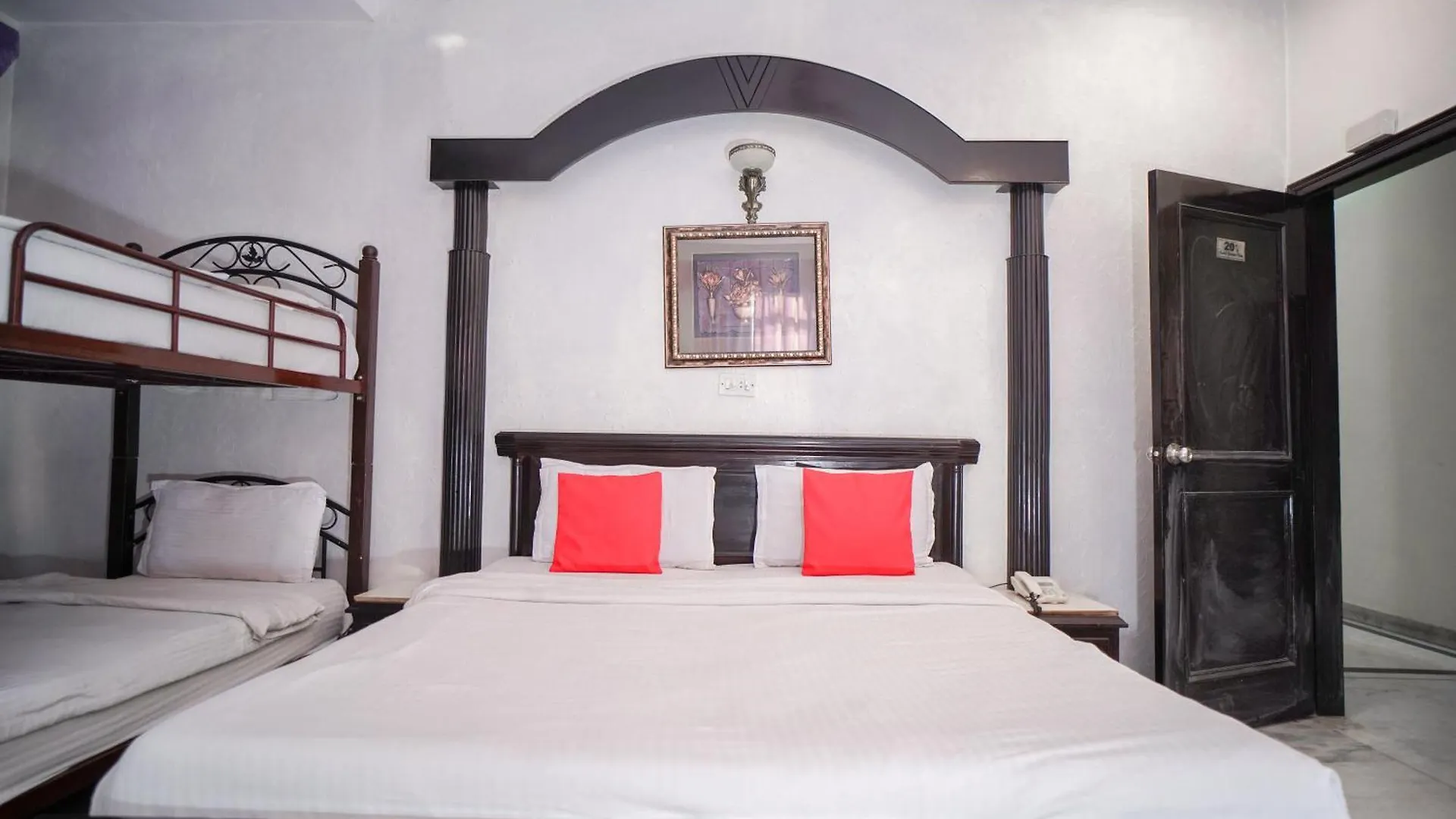***  Hotel Garden View Karol Bagh Delhi  India