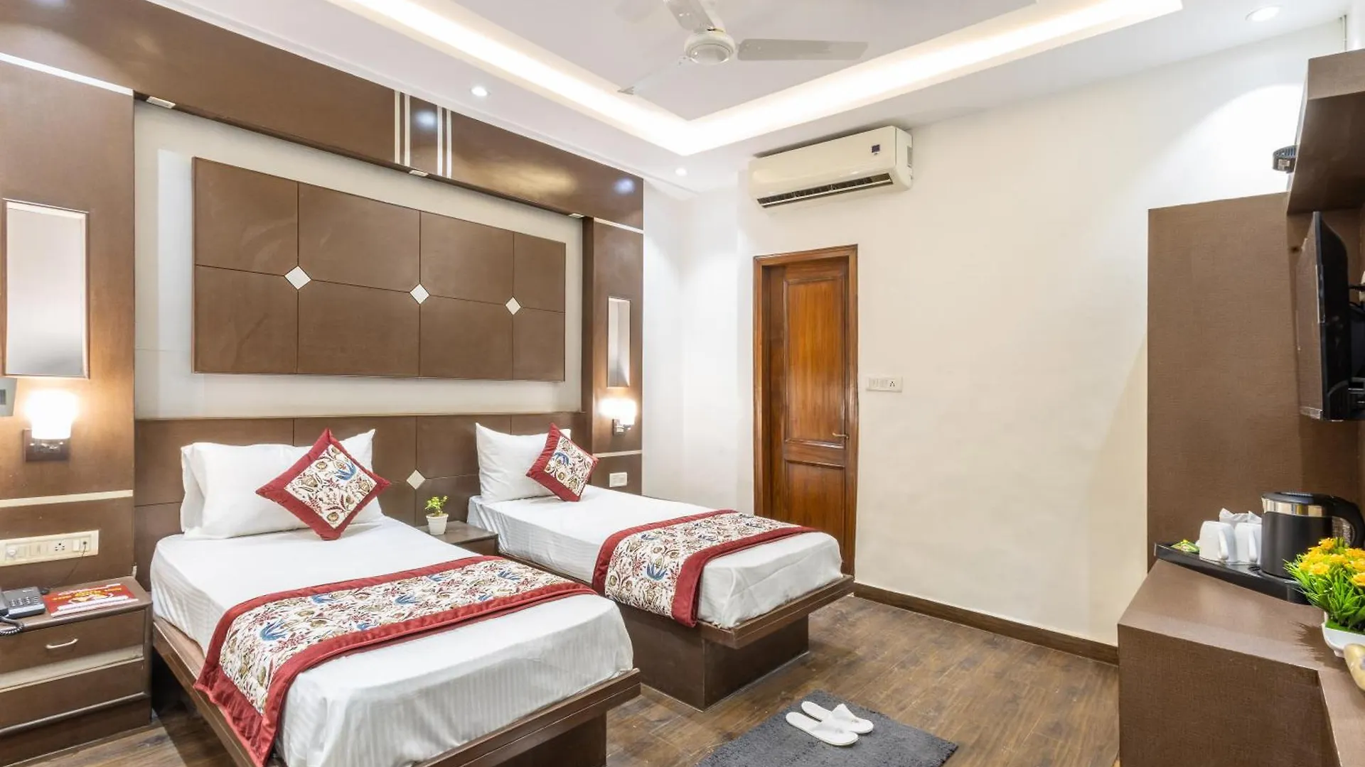 Hotel Garden View Karol Bagh Delhi