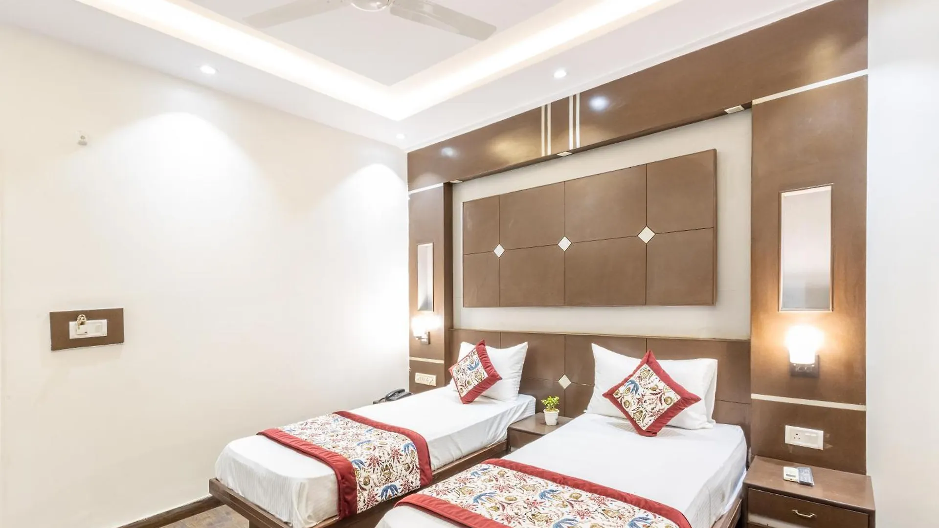 Hotel Garden View Karol Bagh Delhi  3*, Delhi (National Capital Territory of India) India